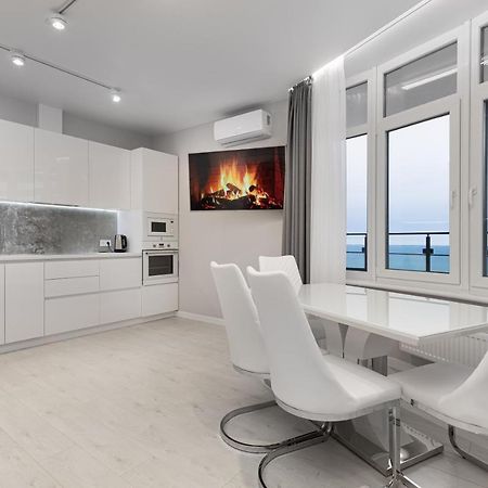 44 Pearl 1-Bedroom Panoramic Sea View Apartment Oldenburg Bagian luar foto